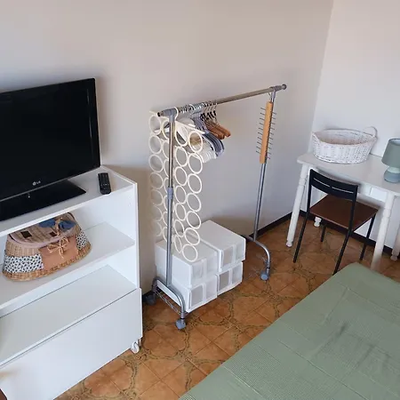 Alba Trilocale Vista Mare - 2 Da Letto Appartement *