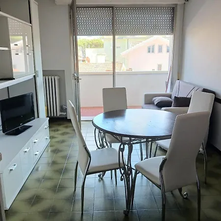 Alba Trilocale Vista Mare - 2 Da Letto Apartment *