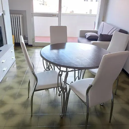 Alba Trilocale Vista Mare - 2 Da Letto Apartment *