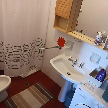 Alba Trilocale Vista Mare - 2 Da Letto *