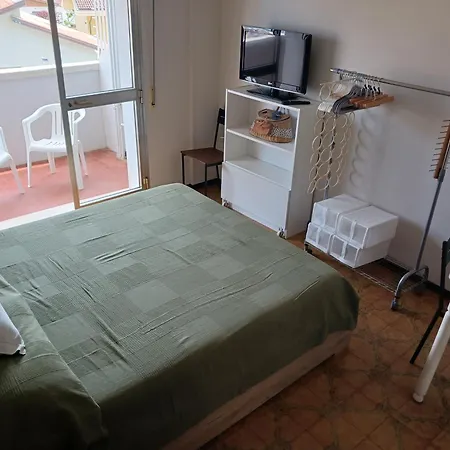 Alba Trilocale Vista Mare - 2 Da Letto