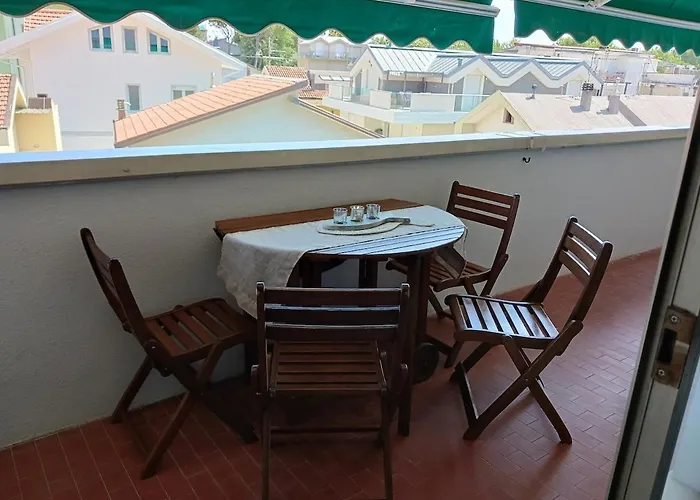 Alba Trilocale Vista Mare - 2 Da Letto Apartamento Riccione